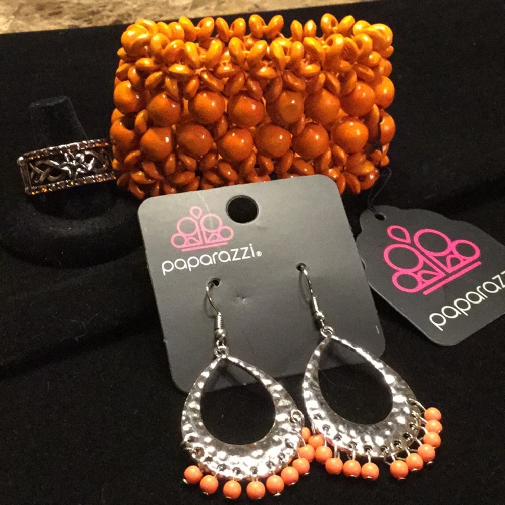 ☀️Sunny Trio: Orange Earrings, Bracelet & Ring.